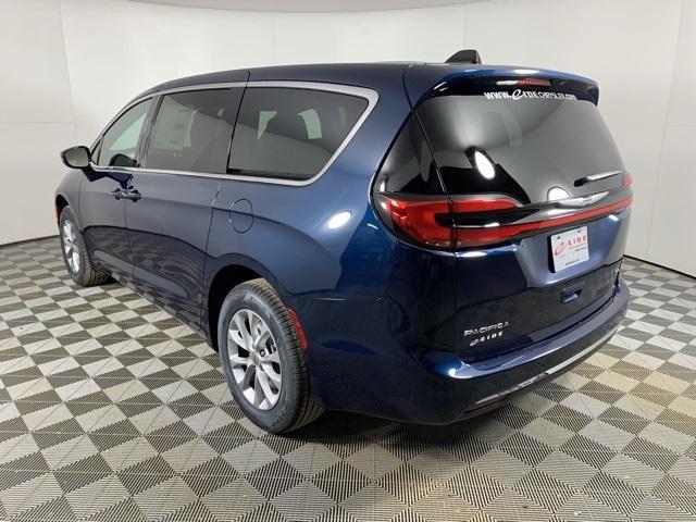 new 2025 Chrysler Pacifica car, priced at $44,511