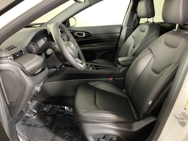 new 2025 Jeep Compass car, priced at $35,570