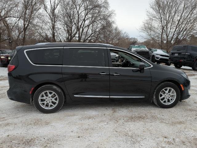 used 2020 Chrysler Pacifica car, priced at $20,000