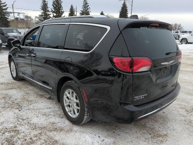 used 2020 Chrysler Pacifica car, priced at $20,000