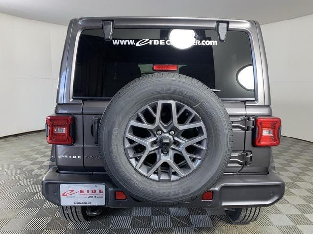 new 2025 Jeep Wrangler car, priced at $51,599