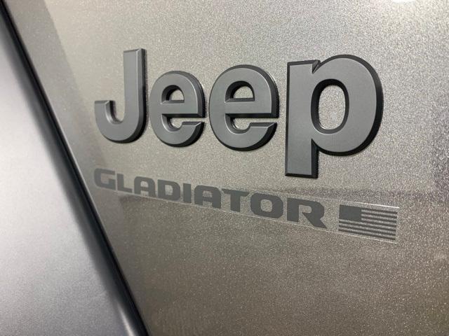 new 2024 Jeep Gladiator car, priced at $39,889