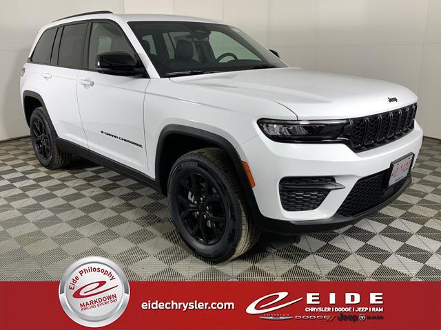 new 2025 Jeep Grand Cherokee car, priced at $40,345