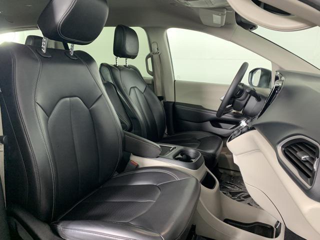 used 2023 Chrysler Pacifica car, priced at $24,500