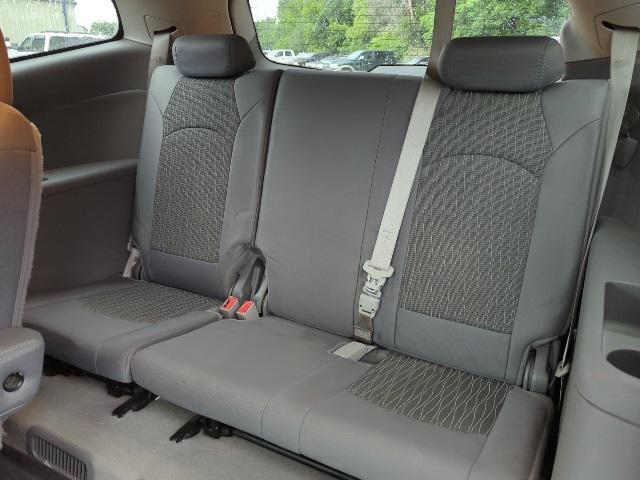 used 2014 Chevrolet Traverse car, priced at $6,000