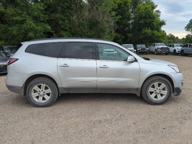 used 2014 Chevrolet Traverse car, priced at $6,000