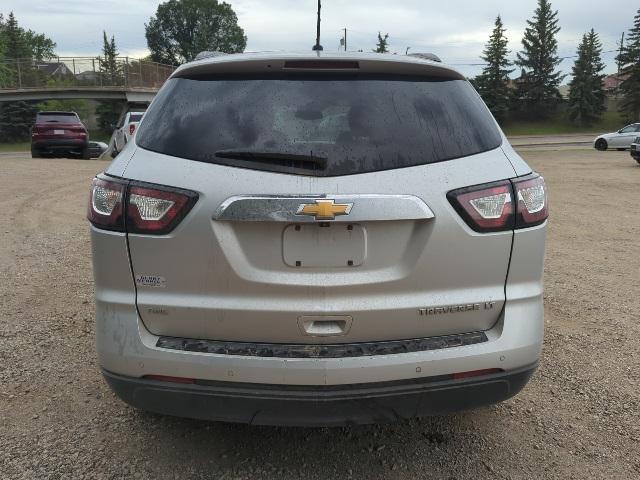 used 2014 Chevrolet Traverse car, priced at $6,000