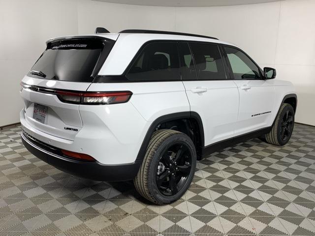 new 2025 Jeep Grand Cherokee car, priced at $43,925