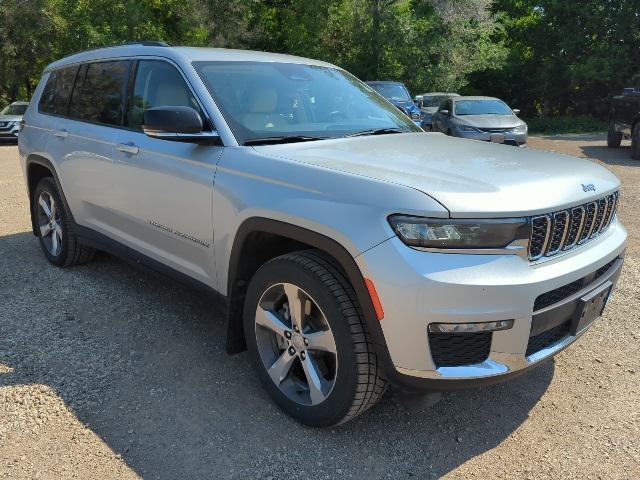 used 2022 Jeep Grand Cherokee L car, priced at $28,000
