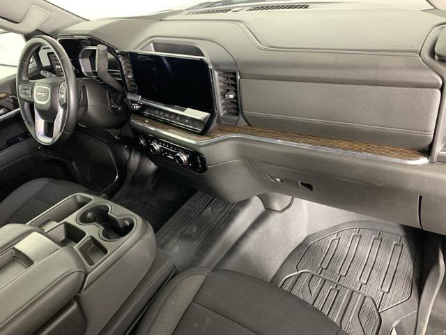 used 2023 GMC Sierra 1500 car, priced at $37,000