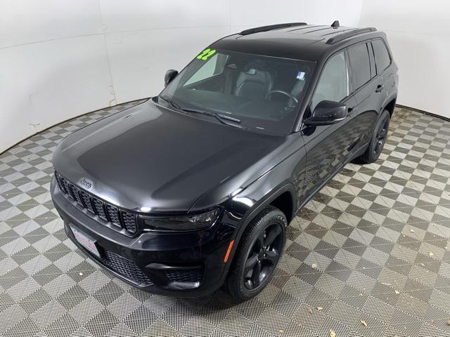 used 2022 Jeep Grand Cherokee car, priced at $32,000