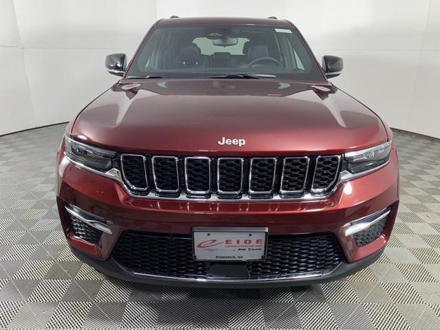 new 2025 Jeep Grand Cherokee car, priced at $43,790