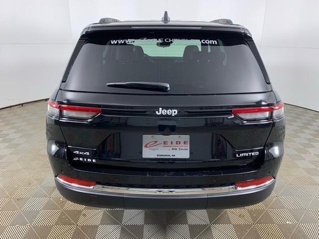 new 2024 Jeep Grand Cherokee car, priced at $50,615