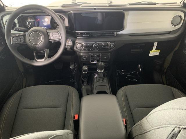new 2025 Jeep Wrangler car, priced at $48,421
