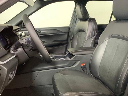 new 2025 Jeep Grand Cherokee car, priced at $40,854