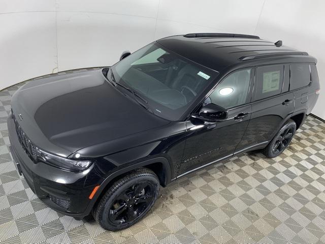 new 2025 Jeep Grand Cherokee L car, priced at $45,698