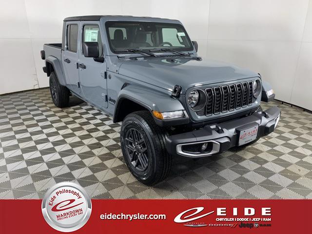 new 2025 Jeep Gladiator car, priced at $44,580