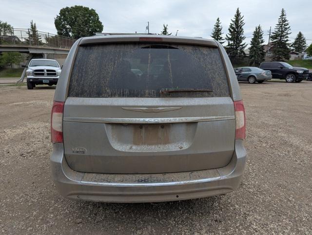used 2014 Chrysler Town & Country car, priced at $6,000