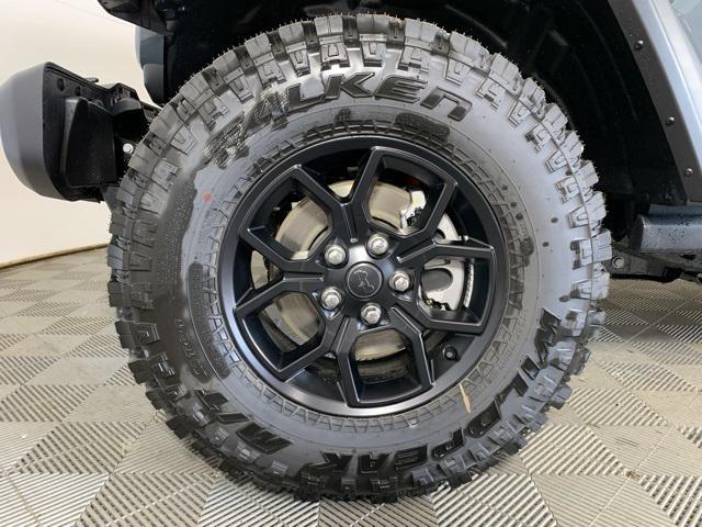 new 2025 Jeep Wrangler car, priced at $46,223