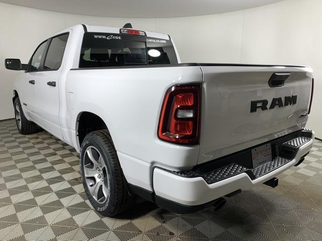 new 2025 Ram 1500 car, priced at $50,000