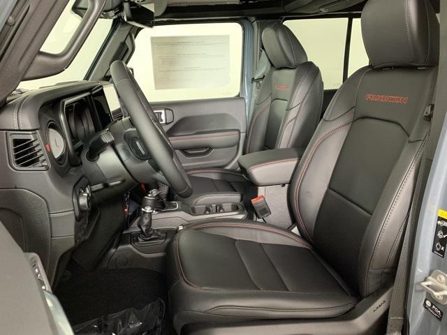 new 2025 Jeep Gladiator car, priced at $51,368