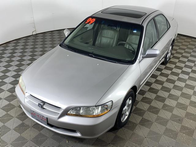 used 1999 Honda Accord car, priced at $2,500
