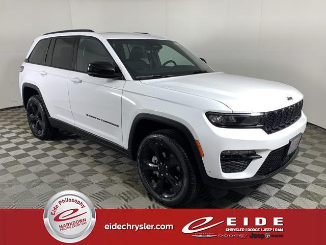 new 2025 Jeep Grand Cherokee car, priced at $48,962