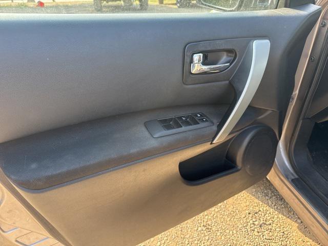 used 2013 Nissan Rogue car, priced at $5,000