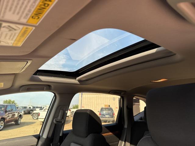used 2020 Honda CR-V car, priced at $25,000