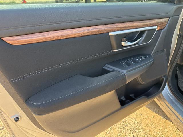 used 2020 Honda CR-V car, priced at $25,000