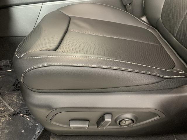 new 2025 Jeep Grand Cherokee L car, priced at $50,545