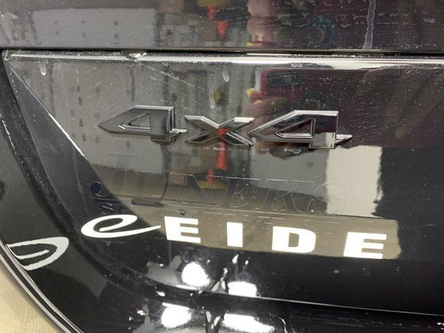 new 2025 Jeep Grand Cherokee L car, priced at $43,821