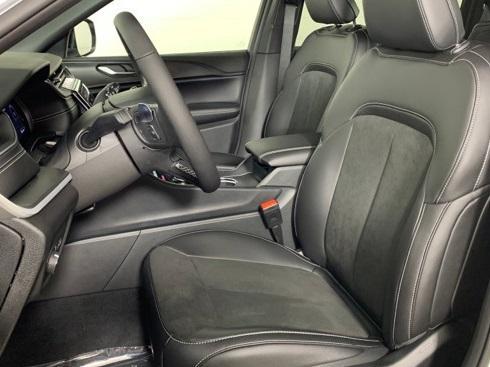 new 2025 Jeep Grand Cherokee L car, priced at $43,821