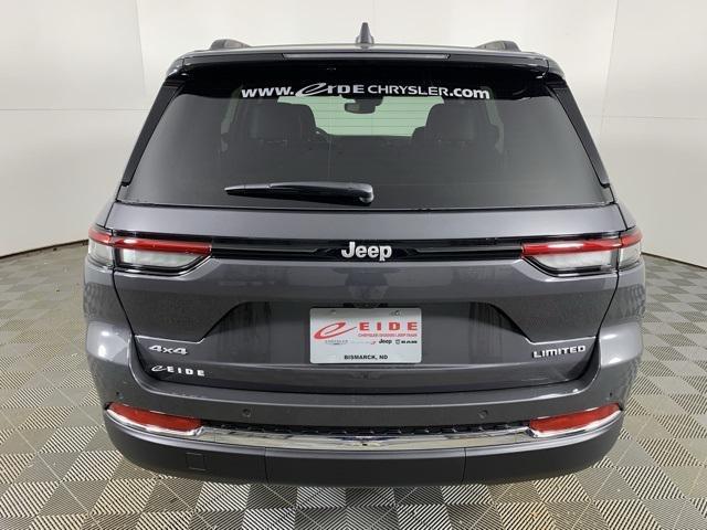 new 2025 Jeep Grand Cherokee car, priced at $42,104