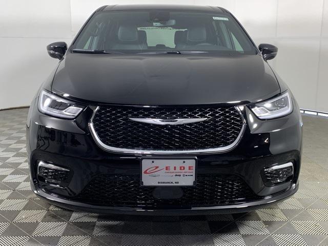 new 2026 Chrysler Pacifica car, priced at $45,896