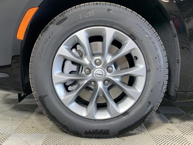 new 2026 Chrysler Pacifica car, priced at $45,896