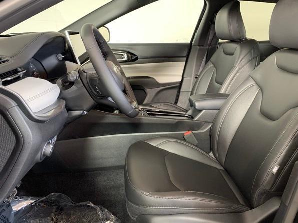 new 2025 Jeep Compass car, priced at $31,704
