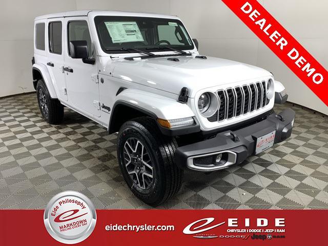 new 2025 Jeep Wrangler car, priced at $48,679