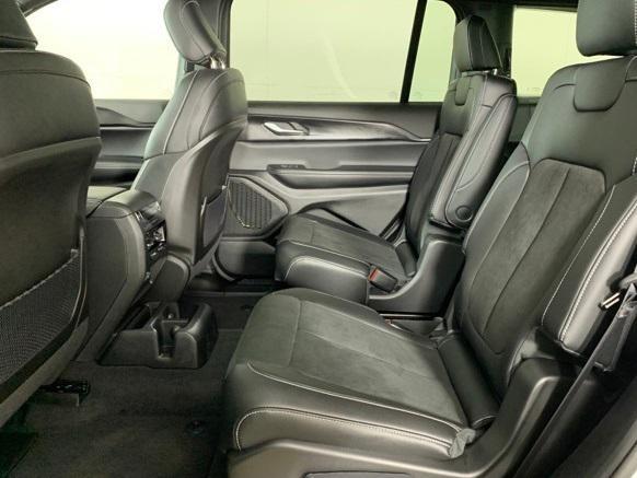 new 2025 Jeep Grand Cherokee L car, priced at $44,821