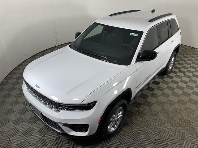 new 2025 Jeep Grand Cherokee car, priced at $37,343