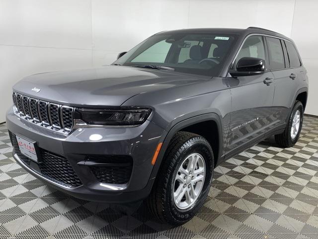 new 2025 Jeep Grand Cherokee car, priced at $37,861