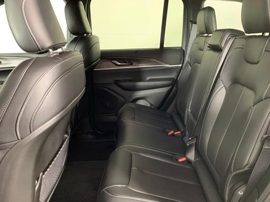 new 2025 Jeep Grand Cherokee car, priced at $46,246