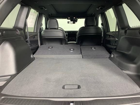 new 2025 Jeep Grand Cherokee car, priced at $46,246