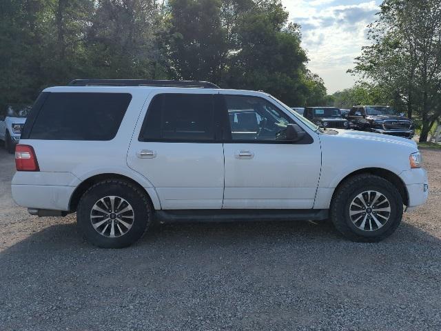 used 2017 Ford Expedition car, priced at $14,000