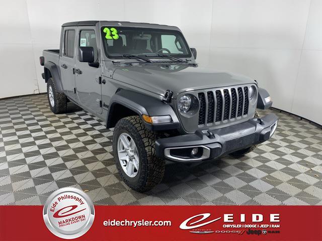 used 2023 Jeep Gladiator car, priced at $29,000