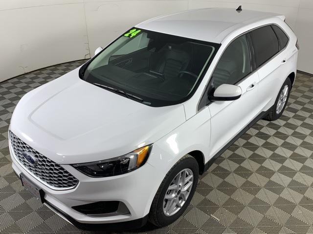 used 2024 Ford Edge car, priced at $25,500
