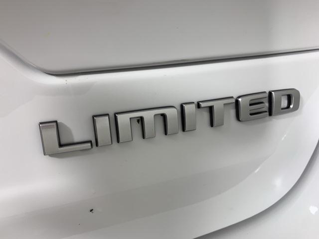new 2025 Jeep Grand Cherokee car, priced at $42,108