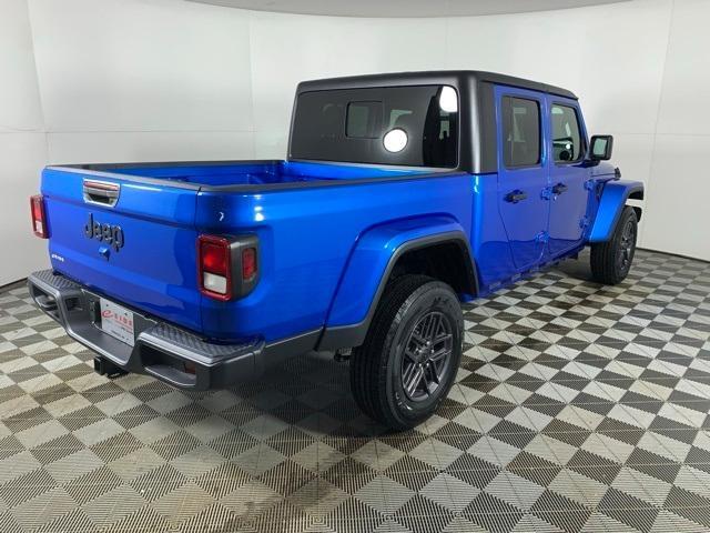 new 2024 Jeep Gladiator car, priced at $45,884