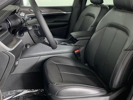 new 2025 Jeep Grand Cherokee L car, priced at $51,375
