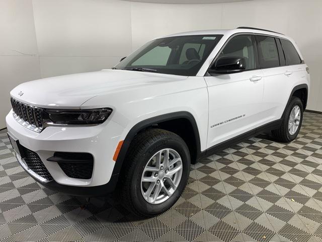 new 2025 Jeep Grand Cherokee car, priced at $38,547